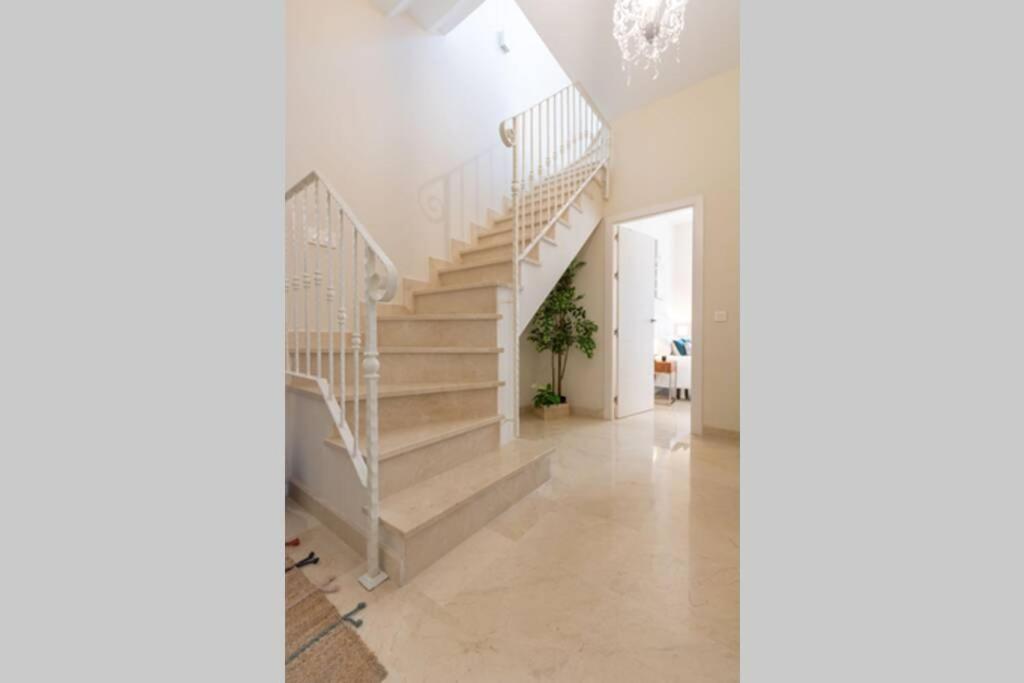 Lumbreras Deluxe Suite by Valcambre Sevilla Exterior foto